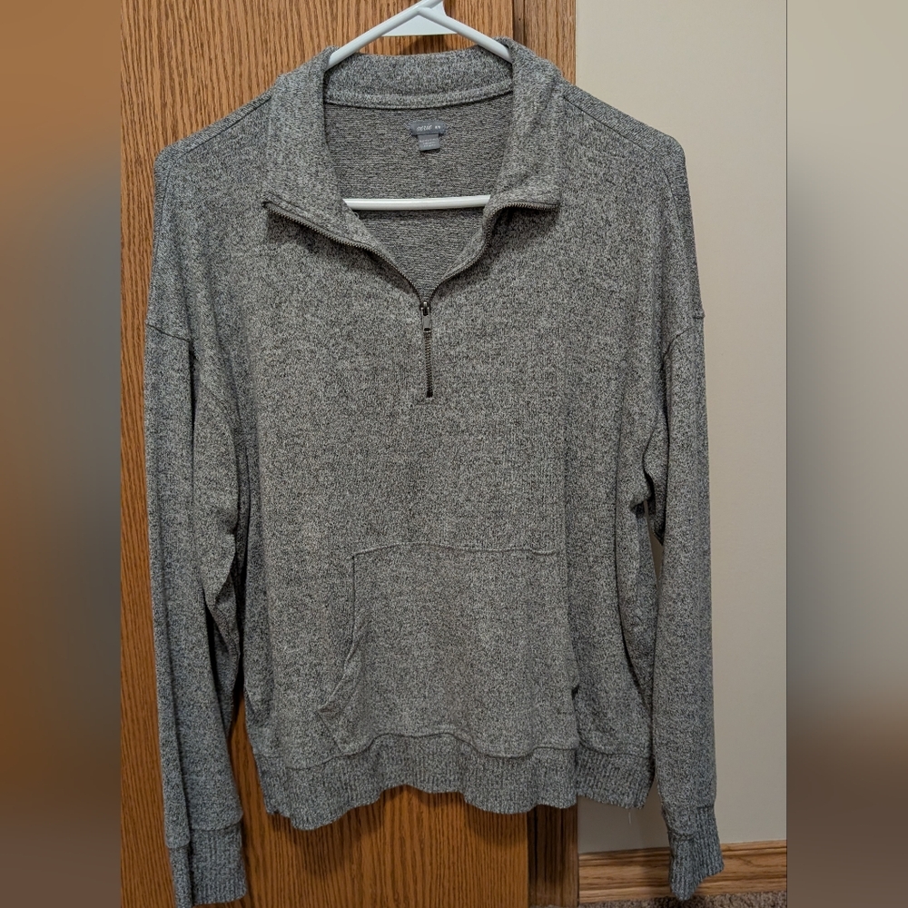 Aerie Heather Gray Lightweight Quarter Zip Sweater